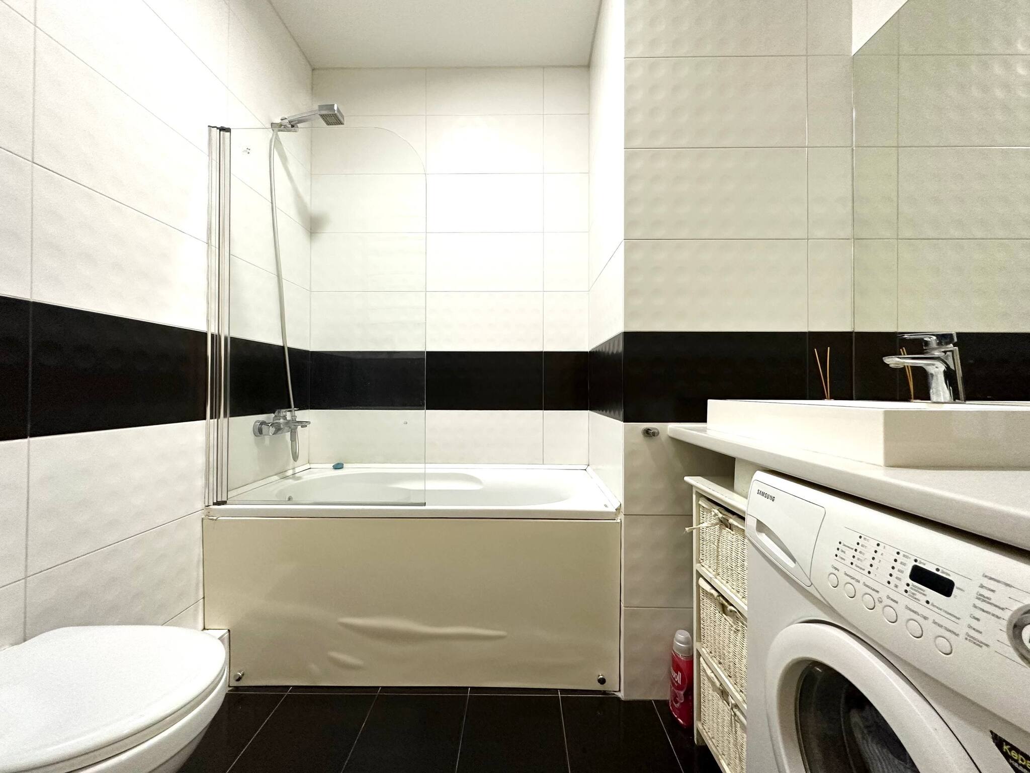 Аренда 2-комнатной квартиры 48 м², Князя Владимира Великого ул.