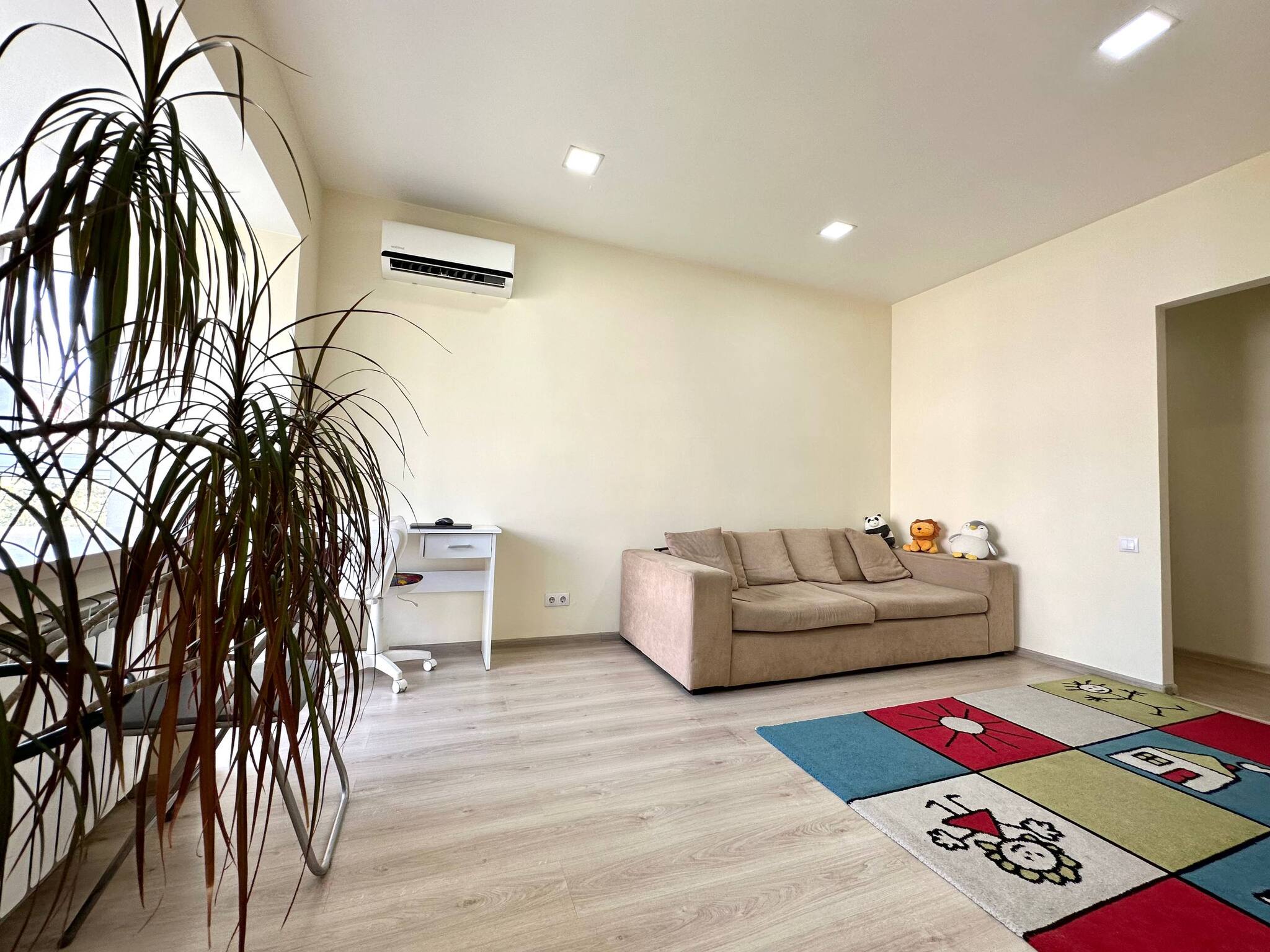 Аренда 2-комнатной квартиры 48 м², Князя Владимира Великого ул.