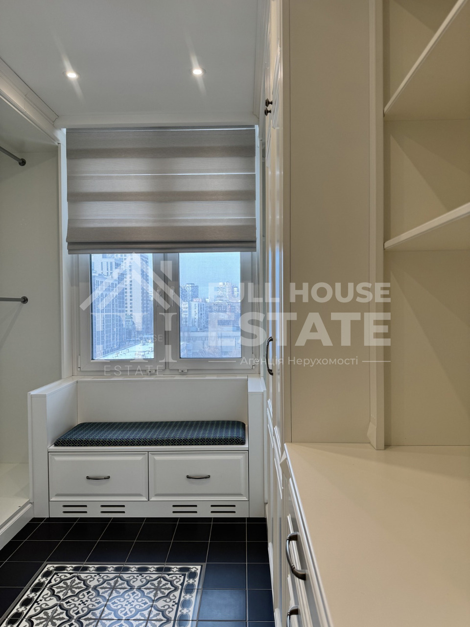 Оренда 3-кімнатної квартири 123 м², Василя Тютюнника вул., 37/1