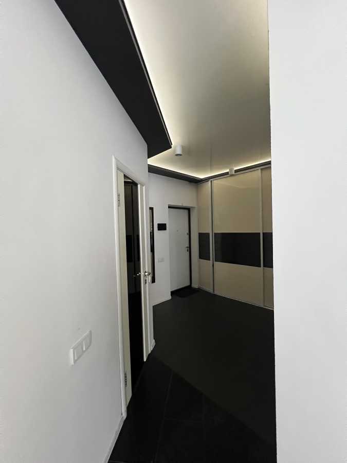 Продажа 2-комнатной квартиры 67 м², Валерия Лобановского просп., 4Г