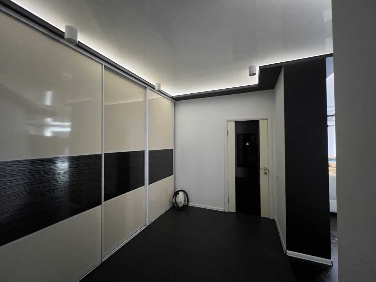 Продажа 2-комнатной квартиры 67 м², Валерия Лобановского просп., 4Г