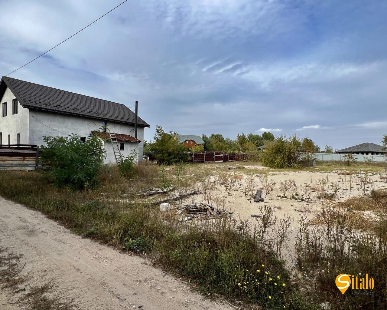 Продажа участка под индивидуальное жилое строительство 9.5 соток, 43-я Садовая ул.