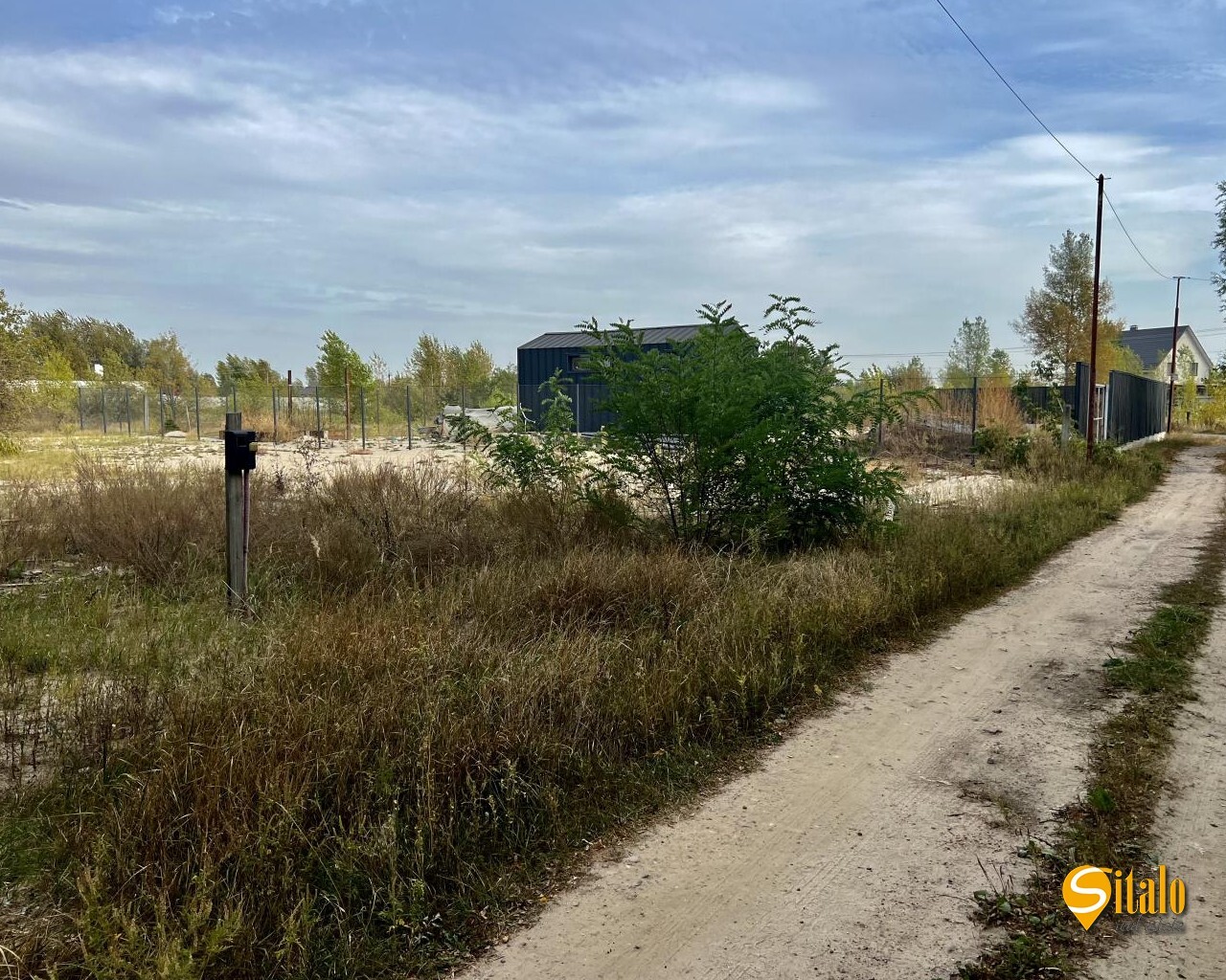 Продажа участка под индивидуальное жилое строительство 9.5 соток, 43-я Садовая ул.