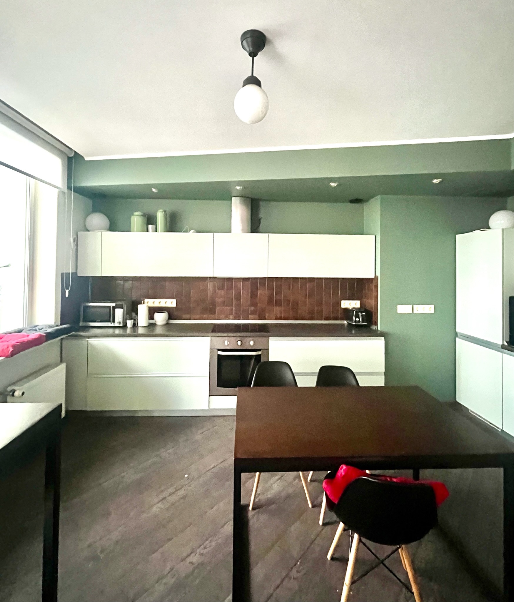 Оренда 3-кімнатної квартири 108.5 м², Раїси Окіпної вул., 10А