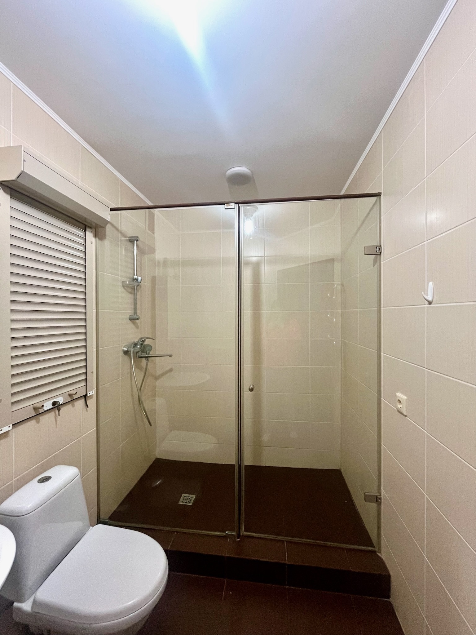 Оренда 3-кімнатної квартири 108.5 м², Раїси Окіпної вул., 10А