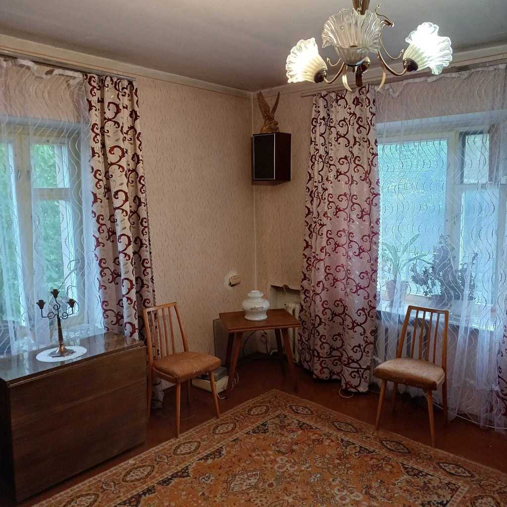 Продаж 3-кімнатної квартири 71.3 м², Соборна, 33а