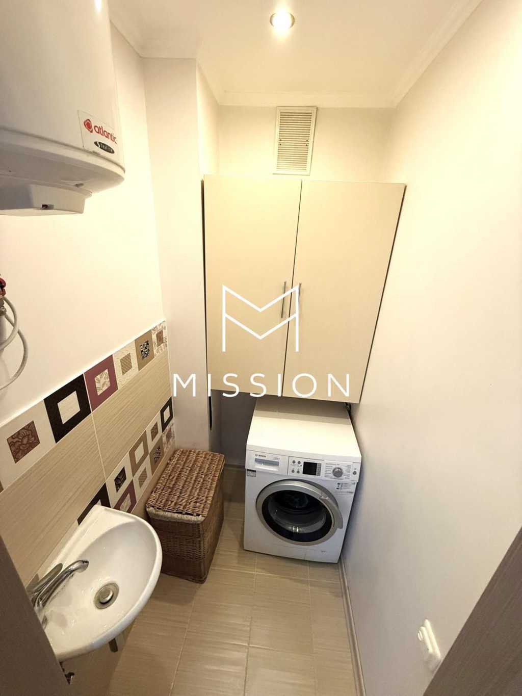 Продажа 3-комнатной квартиры 102 м², Михаила Донца ул., Ломоносова, 54А