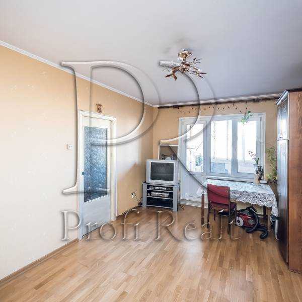Продаж 3-кімнатної квартири 82 м², Підлісна вул., 2