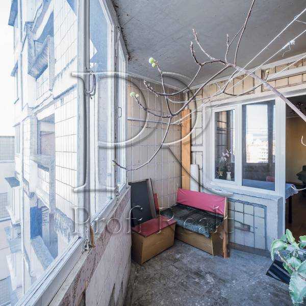 Продаж 3-кімнатної квартири 82 м², Підлісна вул., 2