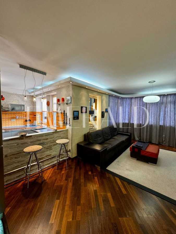 Оренда 3-кімнатної квартири 145 м², Анни Ахматової вул., 13