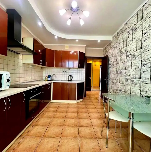 Оренда 1-кімнатної квартири 50 м², Васильківська вул., 18