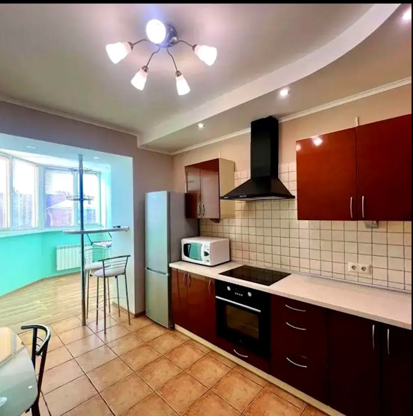 Оренда 1-кімнатної квартири 50 м², Васильківська вул., 18