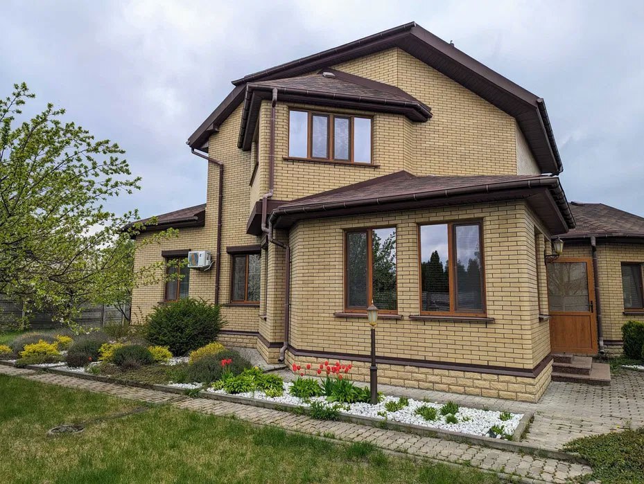 Продажа коттеджа 176 м²