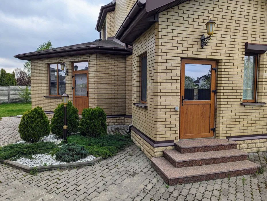 Продажа коттеджа 176 м²