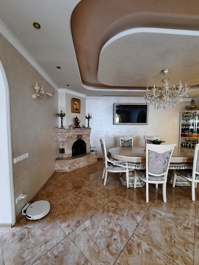 Оренда будинку 275 м², Пригород, Совиньон 2