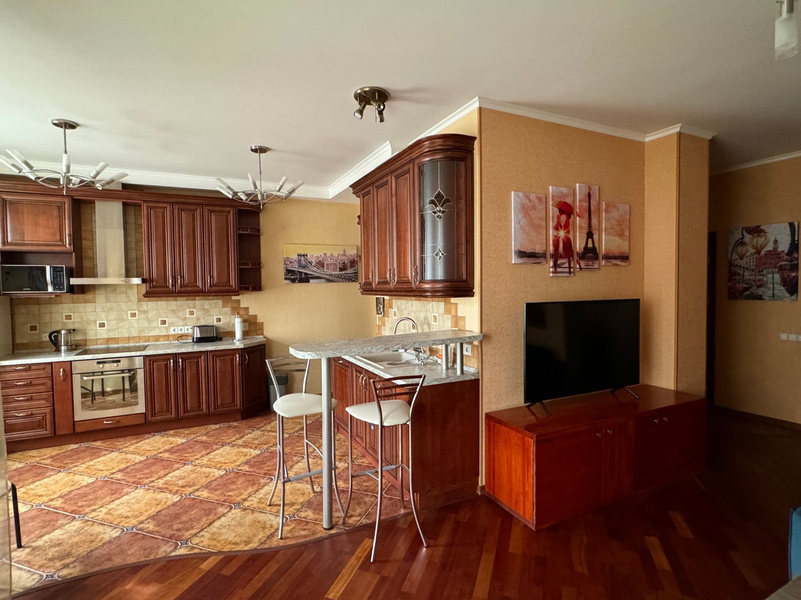 Продажа 2-комнатной квартиры 78 м², Щекавицкая ул., 30/39