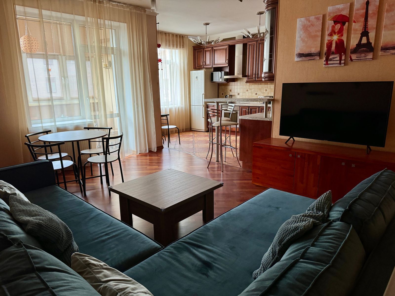 Продажа 2-комнатной квартиры 78 м², Щекавицкая ул., 30/39