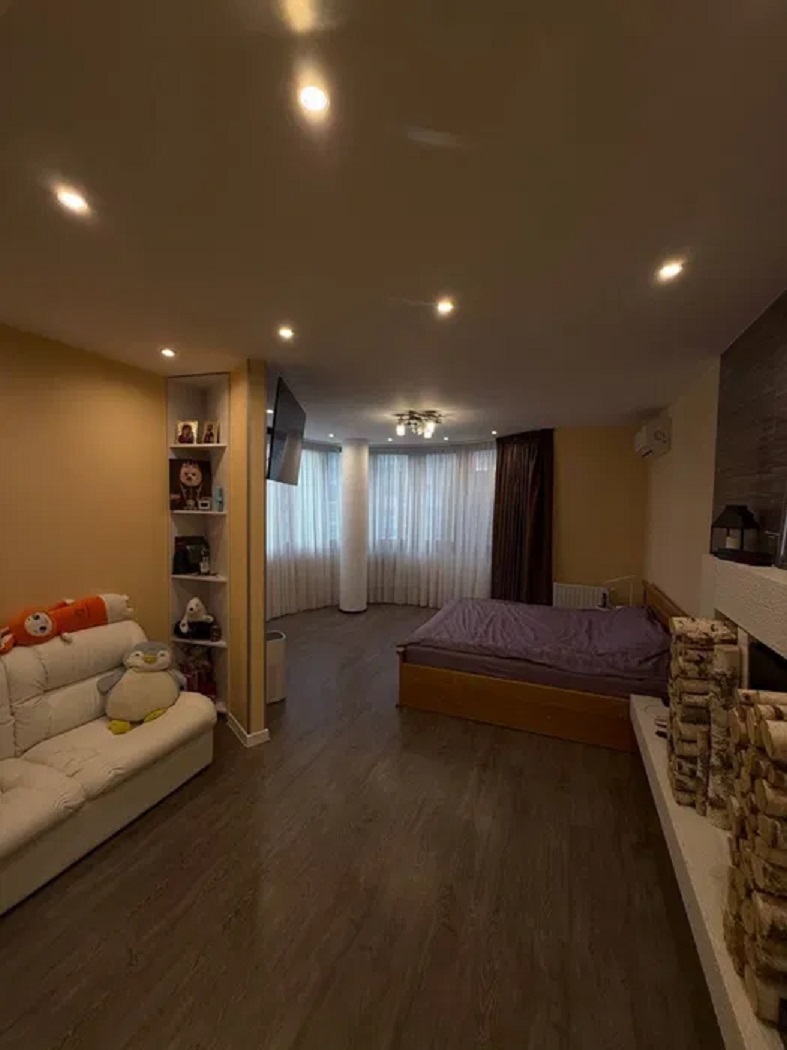 Продажа 3-комнатной квартиры 120 м², Автозаводская ул., 29А