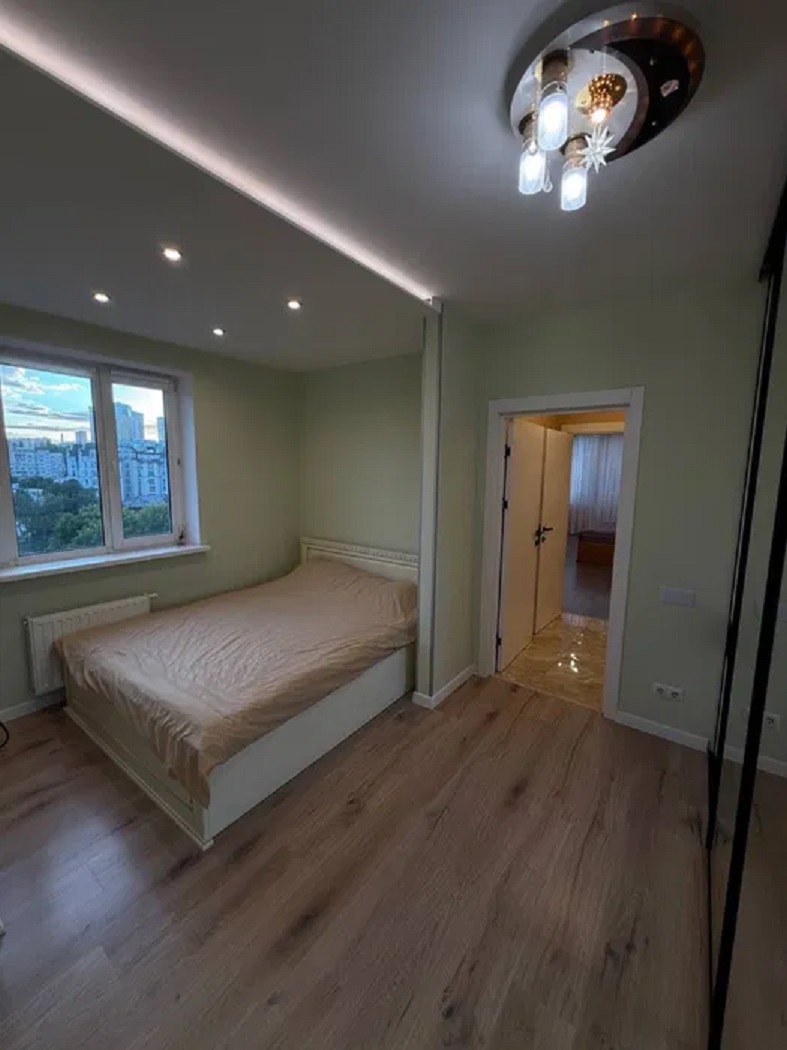 Продажа 3-комнатной квартиры 120 м², Автозаводская ул., 29А