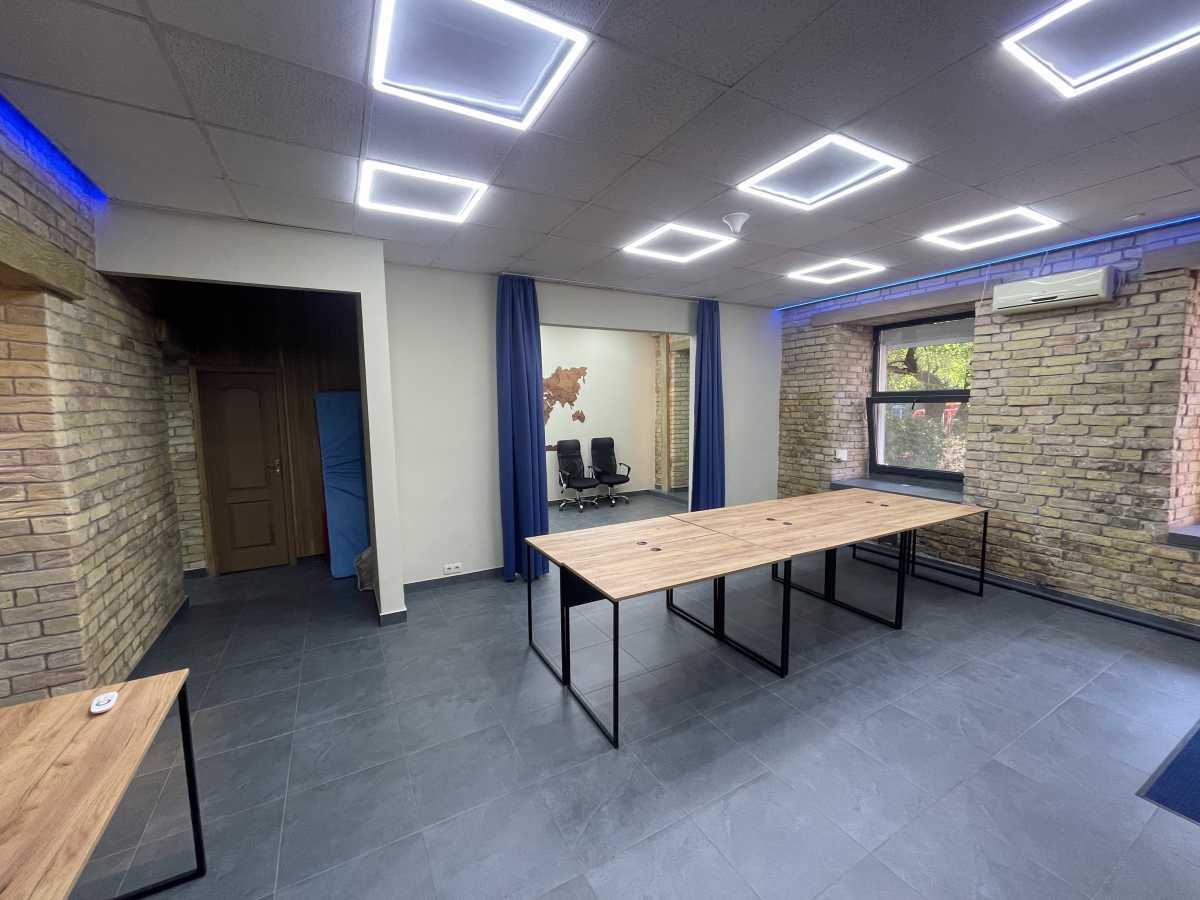 Оренда офісу 110 м², Саксаганського вул., 43