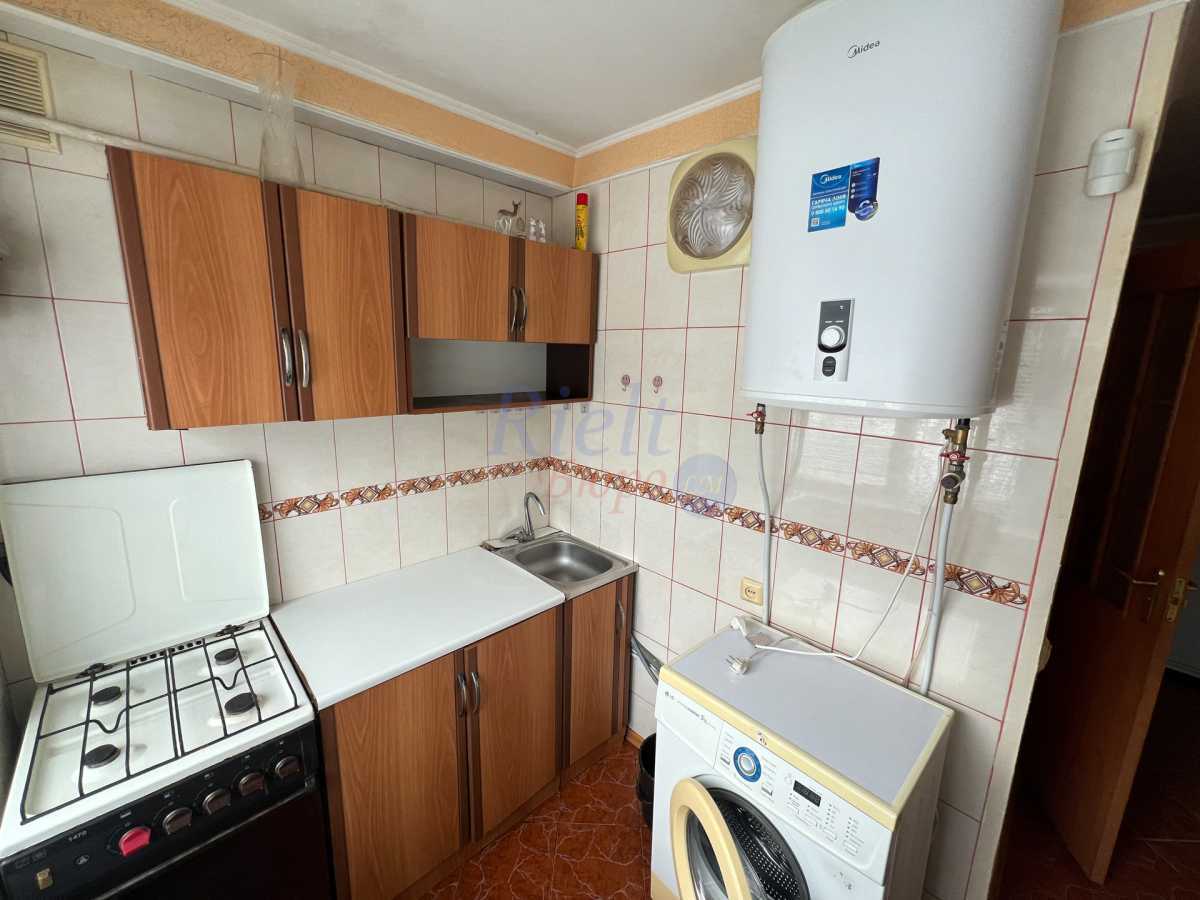 Продажа 2-комнатной квартиры 43 м², Стеценко ул., 13