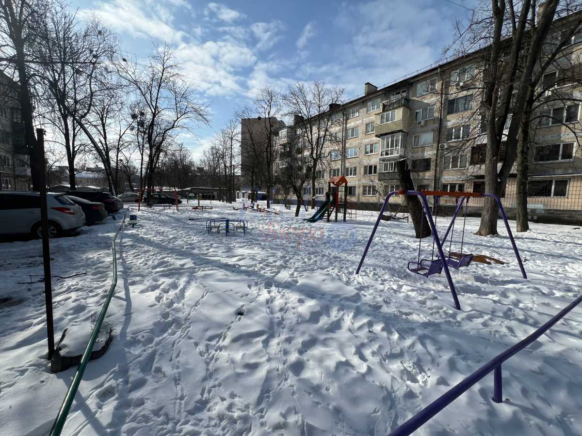 Продажа 2-комнатной квартиры 43 м², Стеценко ул., 13