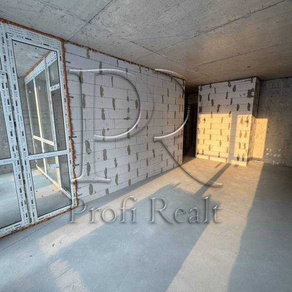 Продаж 2-кімнатної квартири 70 м², Причальна вул., 10