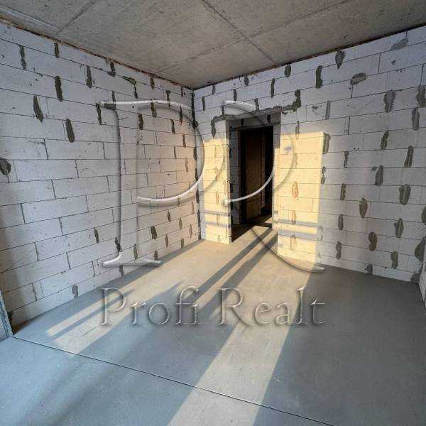 Продаж 2-кімнатної квартири 70 м², Причальна вул., 10