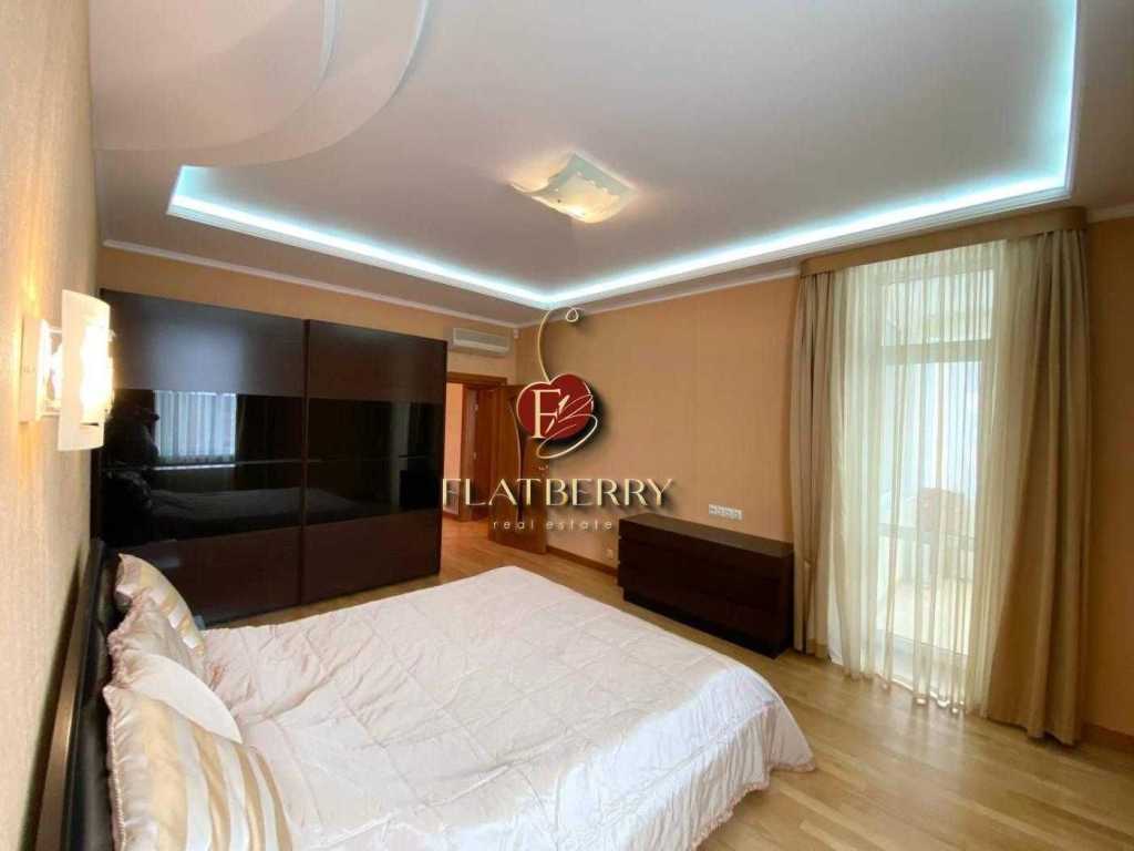 Продажа 4-комнатной квартиры 200 м², Старонаводницкая ул., 13А