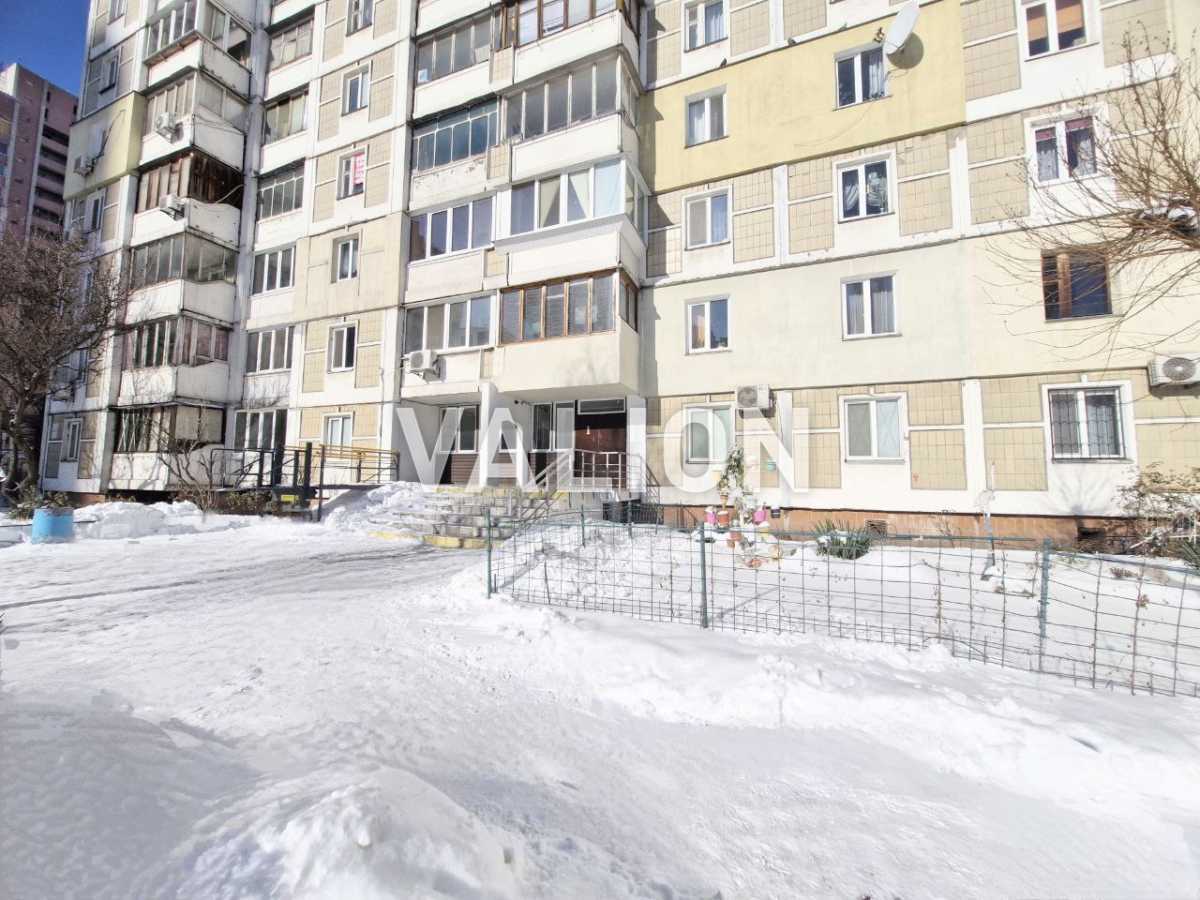 Продажа 2-комнатной квартиры 61 м², Ревуцкого ул., 7А