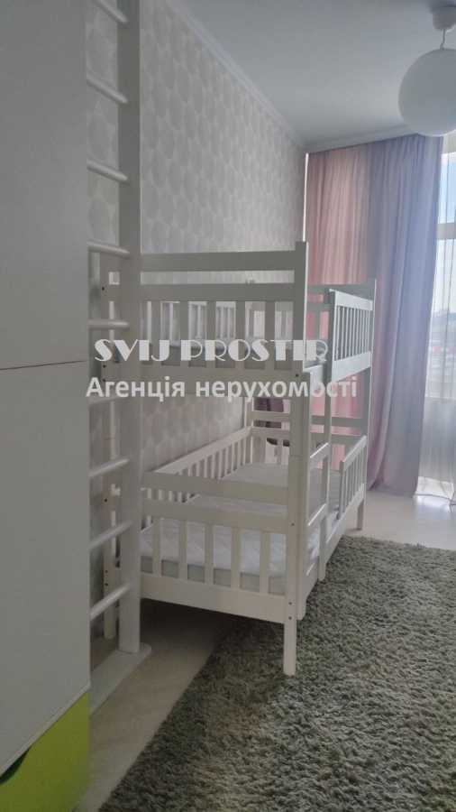 Оренда 3-кімнатної квартири 105 м², Героїв Сталінграда просп., 2Г