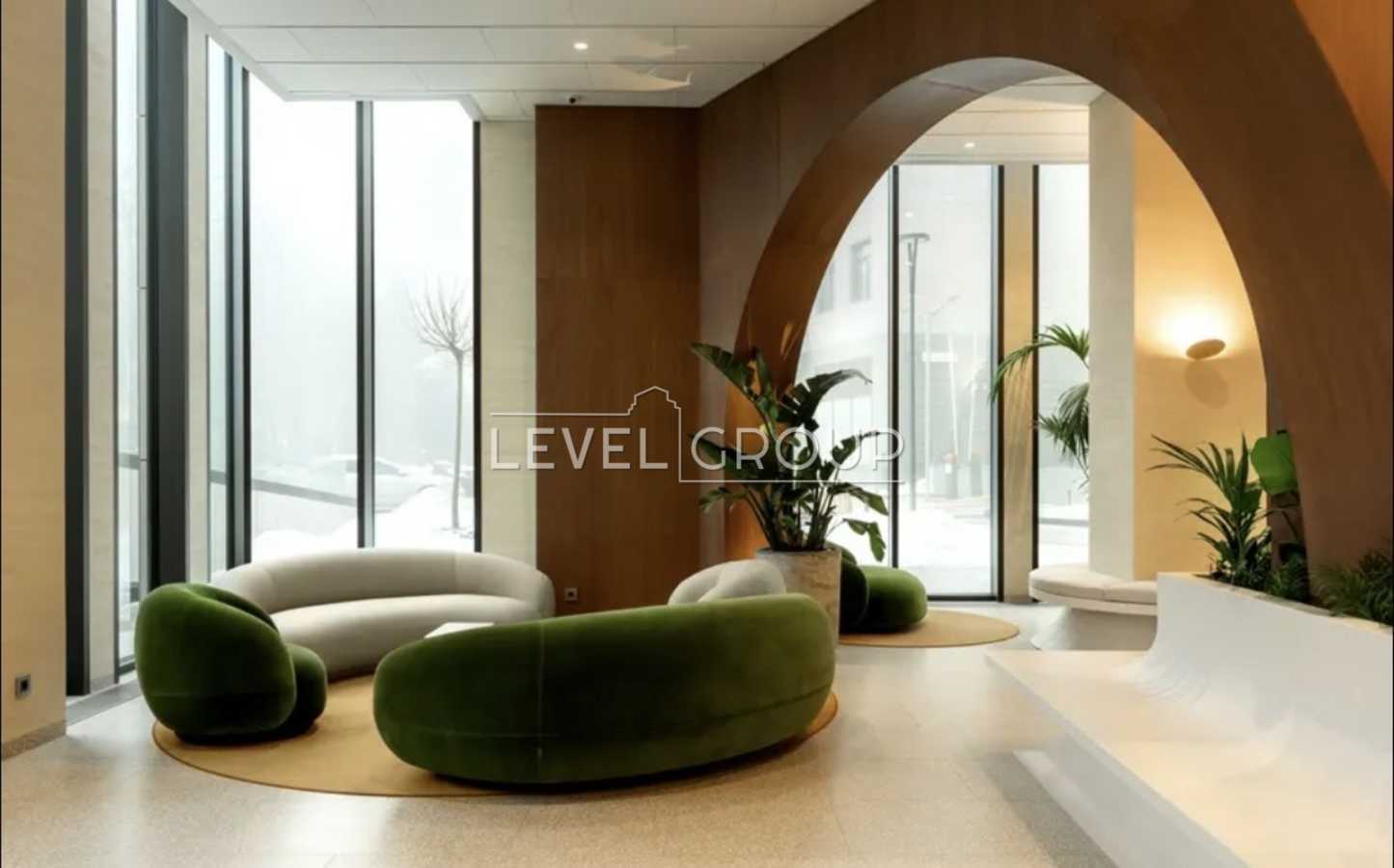 Продажа 2-комнатной квартиры 82 м², Победы просп., 42А