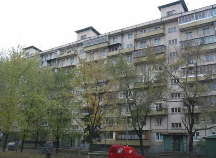 Продажа 3-комнатной квартиры 60 м², Днепровская наб.