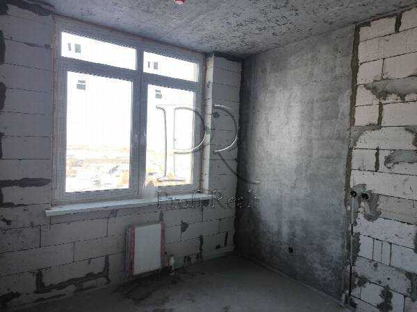 Продаж 1-кімнатної квартири 44 м², Привокзальна вул., 2/4