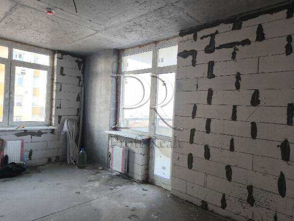 Продаж 1-кімнатної квартири 44 м², Привокзальна вул., 2/4