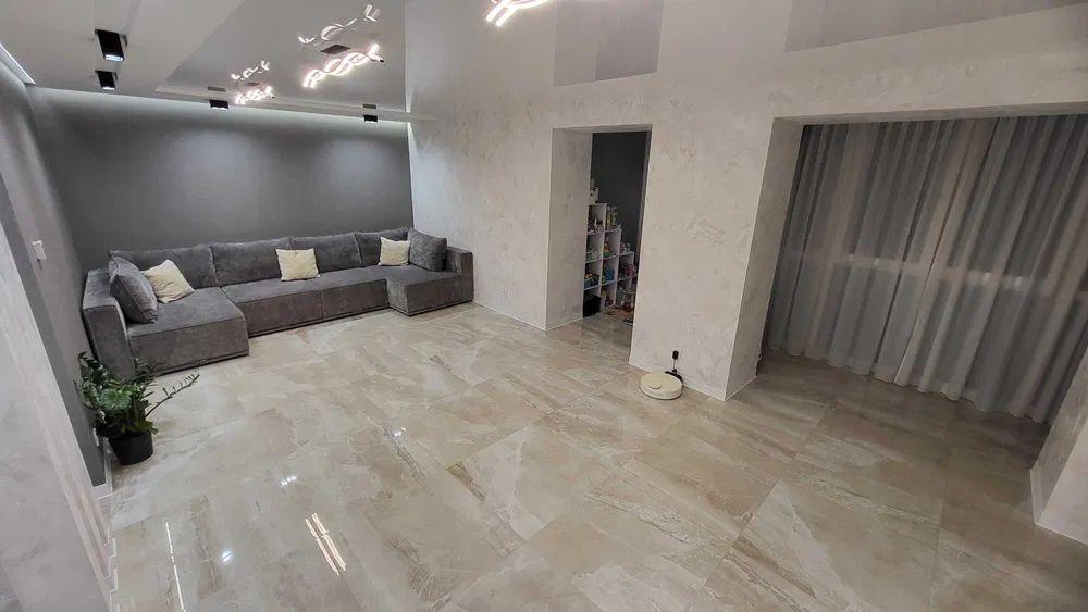 Продажа 3-комнатной квартиры 112 м², Елизаветы Милорадович ул.