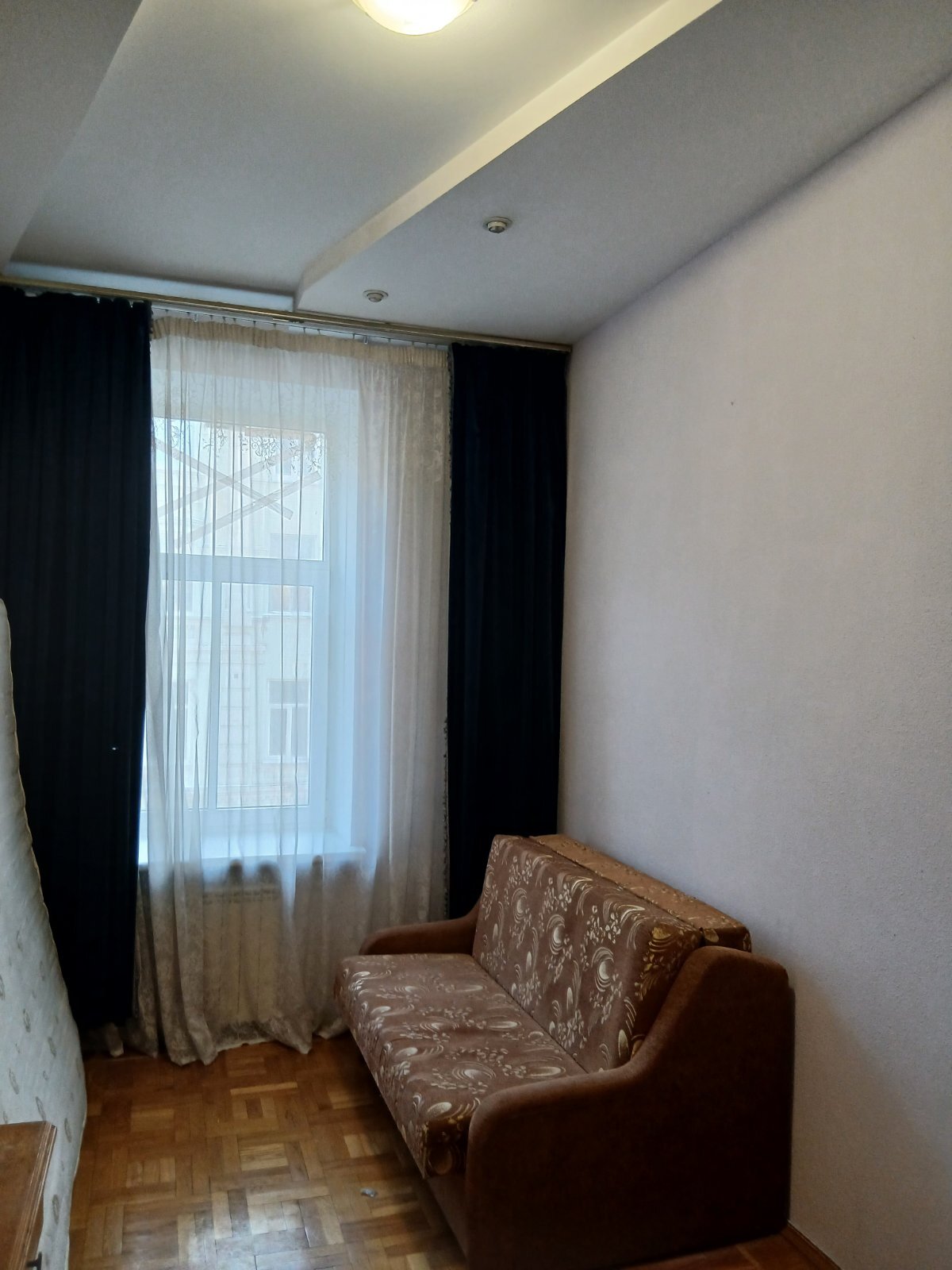 Продажа 3-комнатной квартиры 76 м², Олеся Гончара ул., 90/92