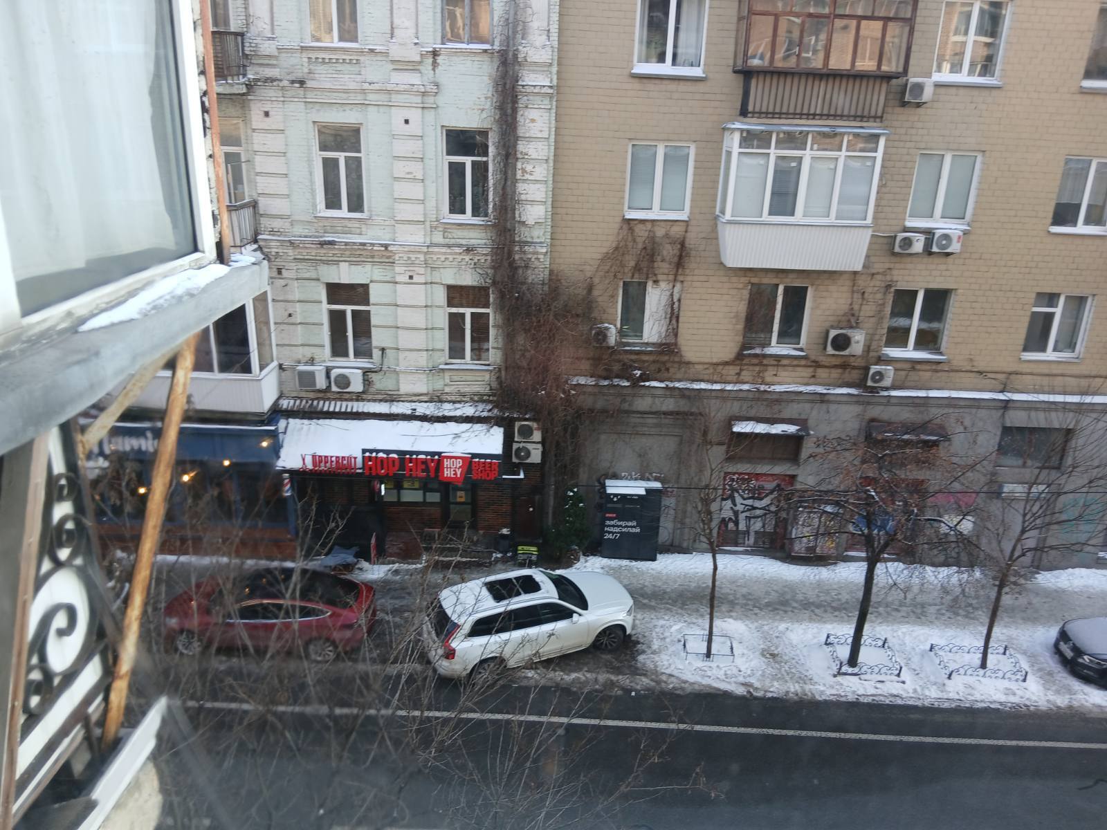 Продажа 3-комнатной квартиры 76 м², Олеся Гончара ул., 90/92