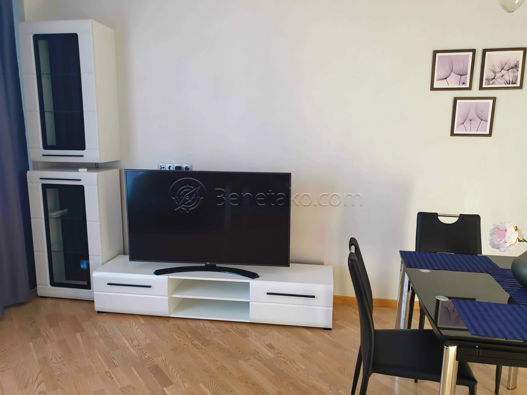 Аренда 4-комнатной квартиры 140 м², Генуэзская ул., 24