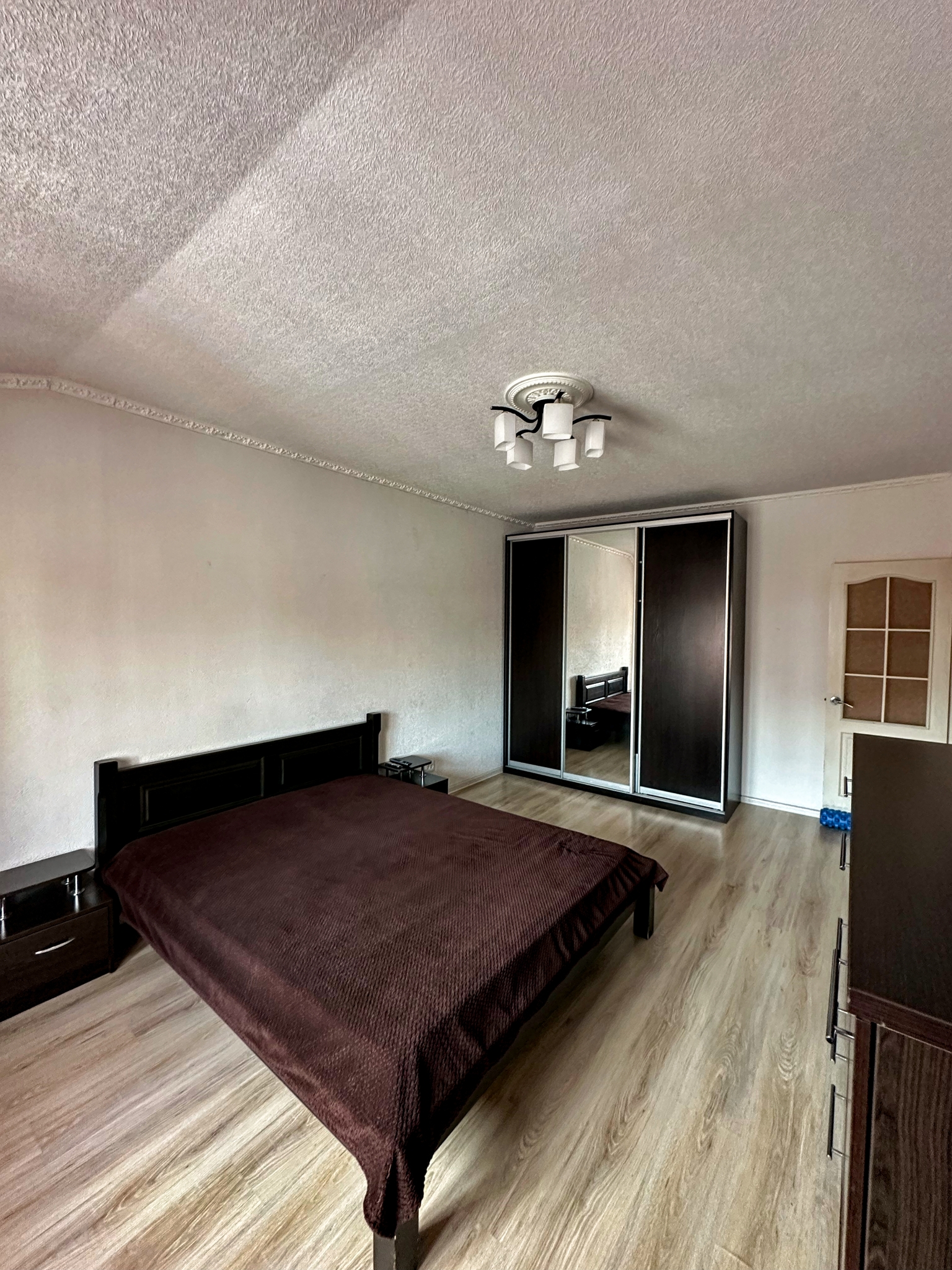 Продажа 2-комнатной квартиры 49 м², Грушевского ул., 17