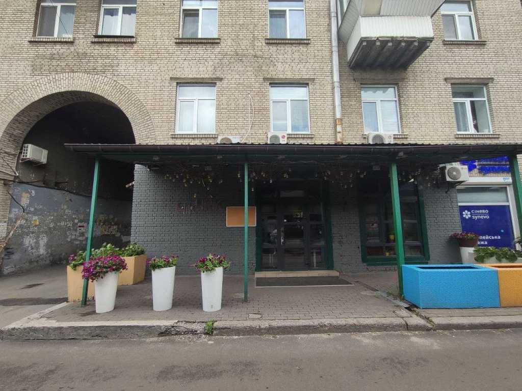 Продажа здания другого назначения 277 м², Берестейський, 45