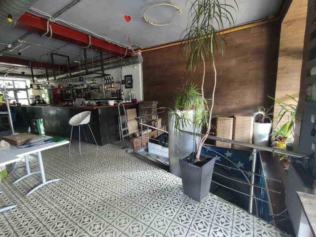 Продажа здания другого назначения 277 м², Берестейський, 45