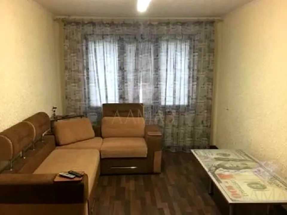 Продажа 2-комнатной квартиры 48 м², Днепровская наб., 9
