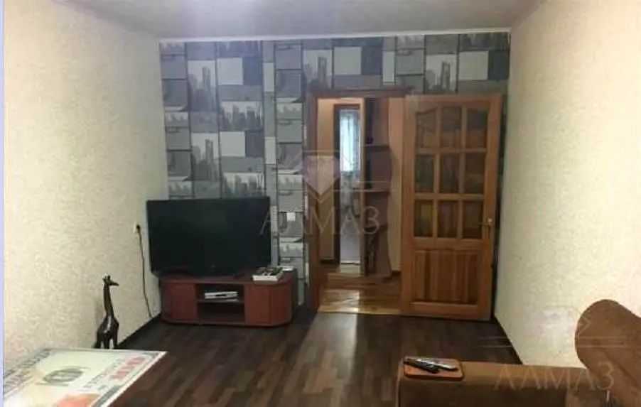 Продажа 2-комнатной квартиры 48 м², Днепровская наб., 9