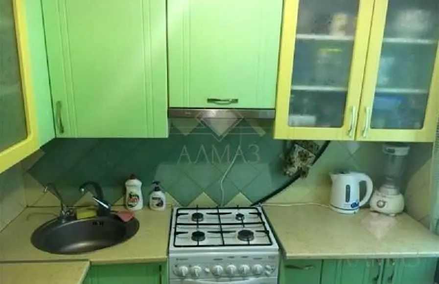 Продажа 2-комнатной квартиры 48 м², Днепровская наб., 9