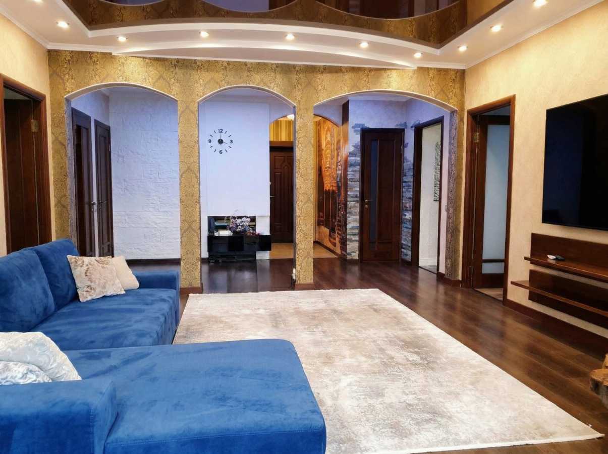 Продажа 4-комнатной квартиры 126 м², Александра Мишуги ул., 12