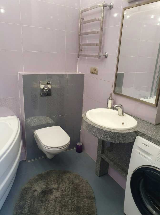 Продажа 4-комнатной квартиры 126 м², Александра Мишуги ул., 12