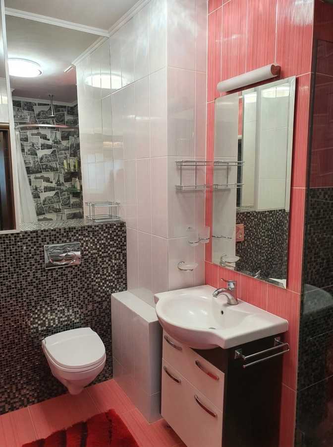 Продажа 4-комнатной квартиры 126 м², Александра Мишуги ул., 12