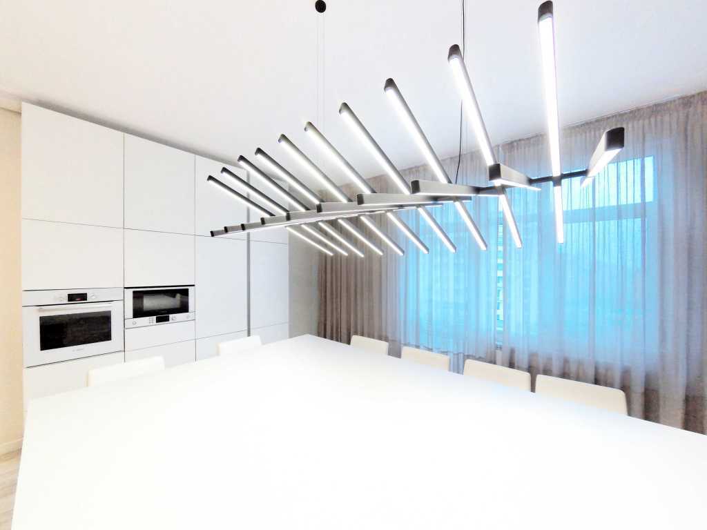 Оренда 3-кімнатної квартири 202 м², Євгена Коновальця вул., 44А