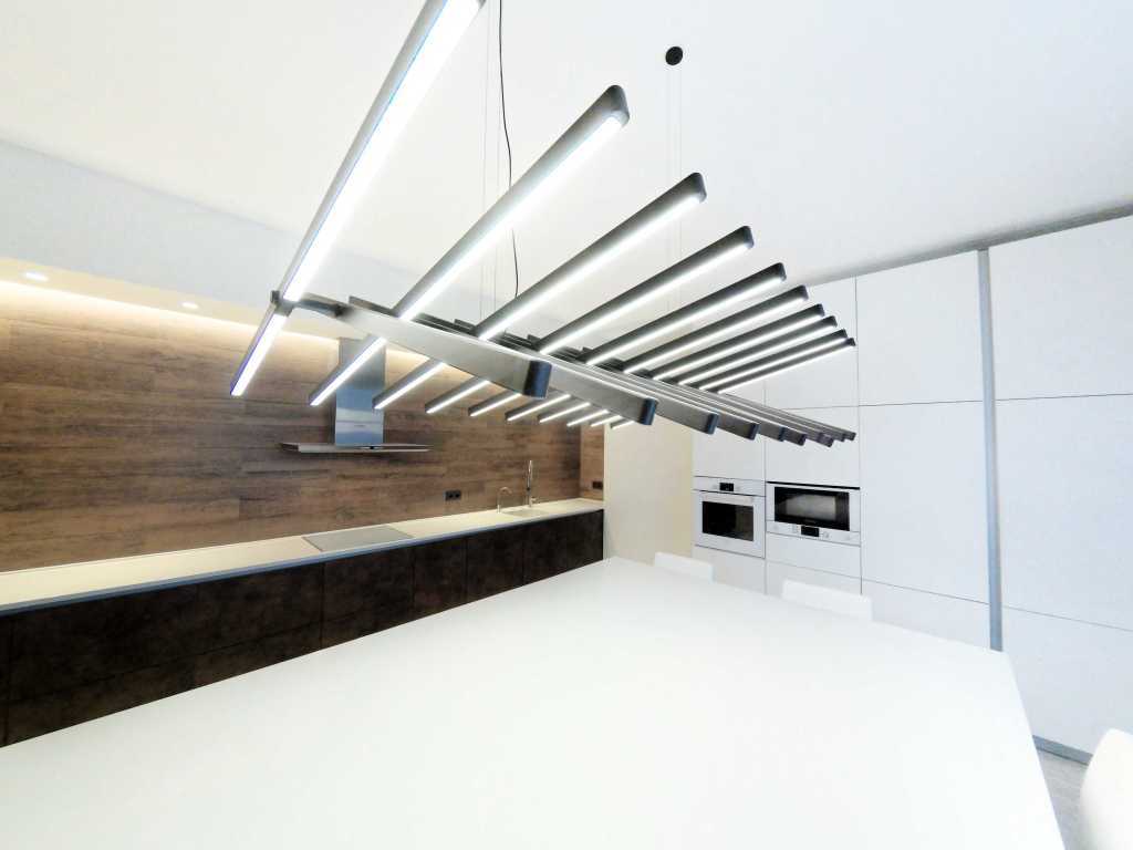 Оренда 3-кімнатної квартири 202 м², Євгена Коновальця вул., 44А